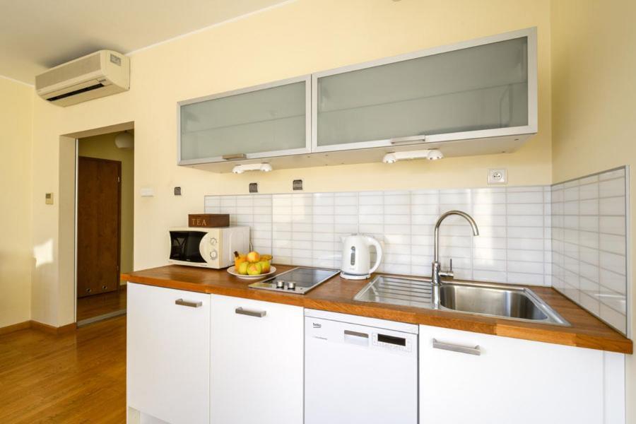 Luxury Apartment Piekna Варшава Екстериор снимка