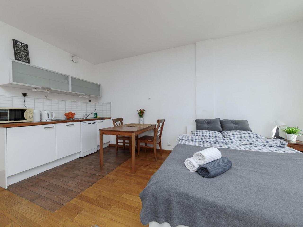 Luxury Apartment Piekna Варшава Екстериор снимка