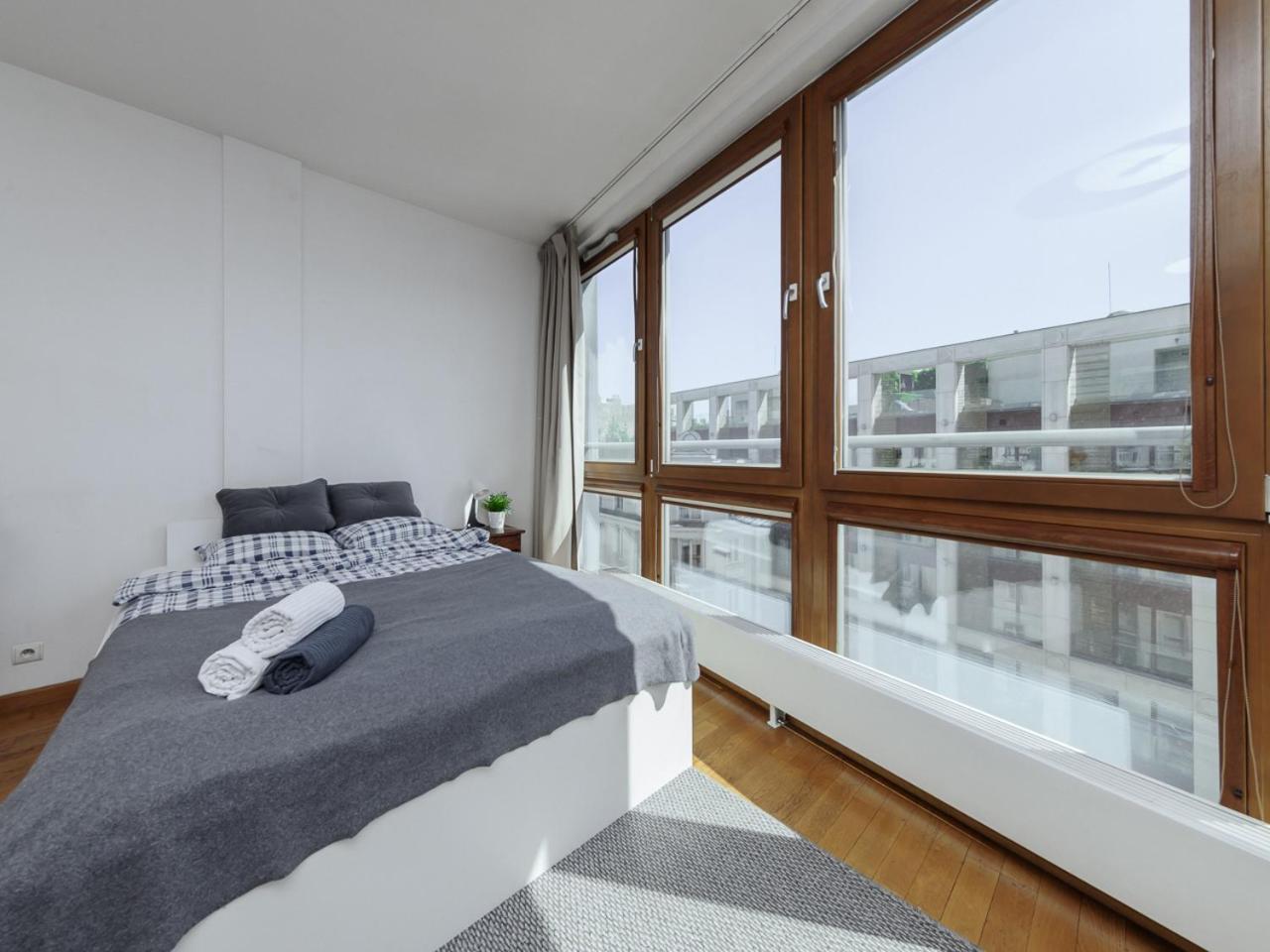 Luxury Apartment Piekna Варшава Екстериор снимка