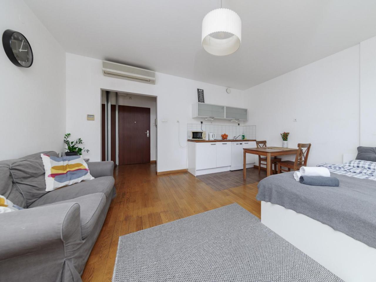 Luxury Apartment Piekna Варшава Екстериор снимка