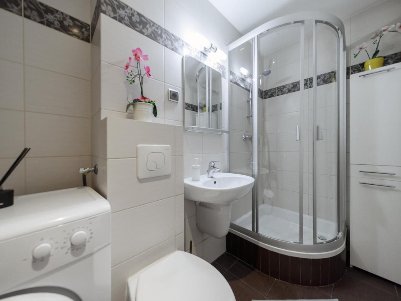 Luxury Apartment Piekna Варшава Екстериор снимка