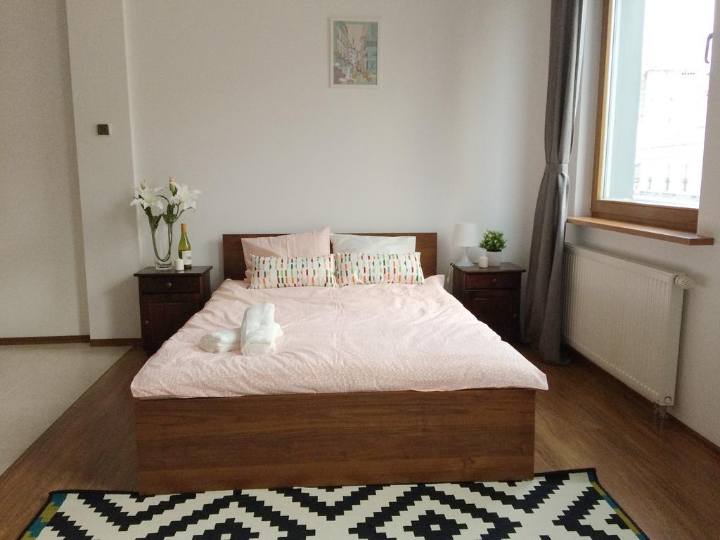 Luxury Apartment Piekna Варшава Екстериор снимка